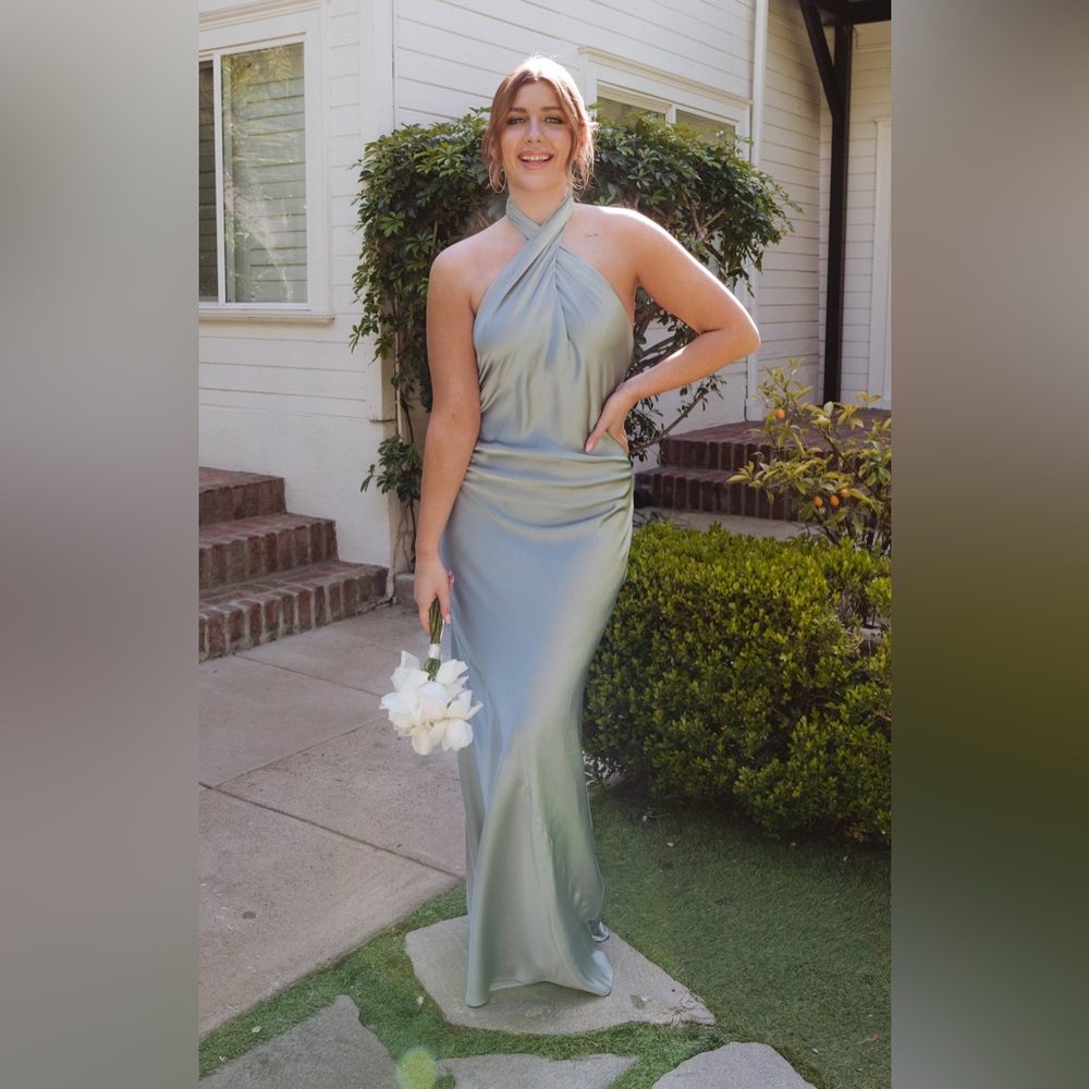 Show Me Your Mumu Jasmine Halter Maxi in Silver Sage Luxe Satin size XL